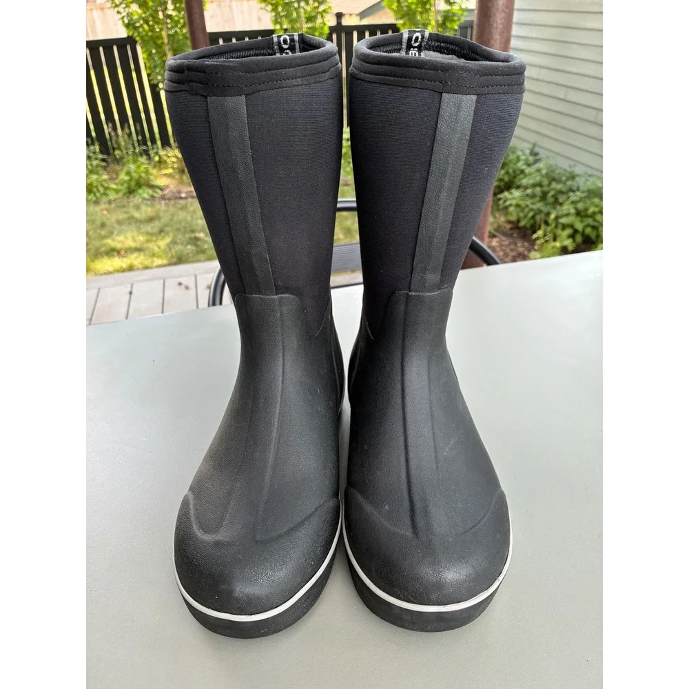 Bogs Classic II High Solid No Handles Black Waterproof Boots Youth 6